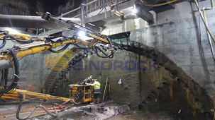 Application of hollow grouting anchor bolt in tunnel pre-support engineering