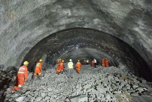 tunnel construction