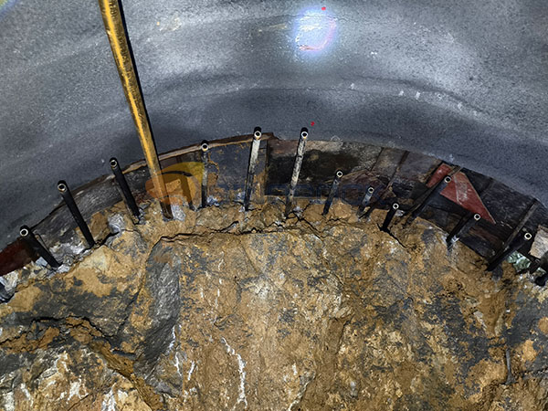 Adaptability to Complex Geological Conditions