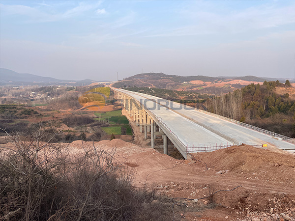 Advantages of Self-Drilling Anchor Bolts in Bridge Reinforcement