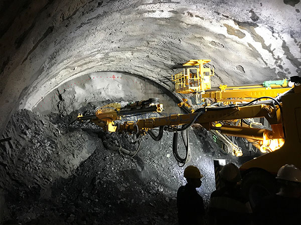 Drilling with the Self-Drilling rock Bolt