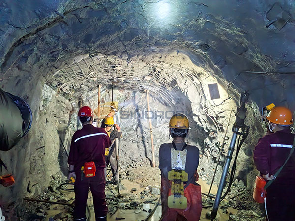Fractured Rock Tunnels