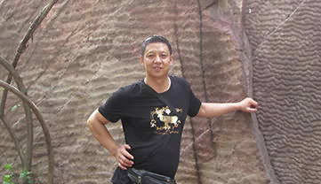 Earnest and Responsible Staff ---- Yang Yongwu